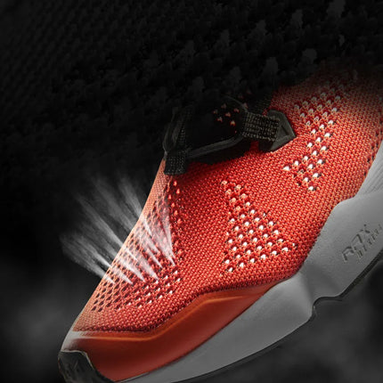 RAX FlexTrail Unisex Laufschuhe in Orange, atmungsaktiv und leicht, ideal für Jogging und Outdoor-Sport.