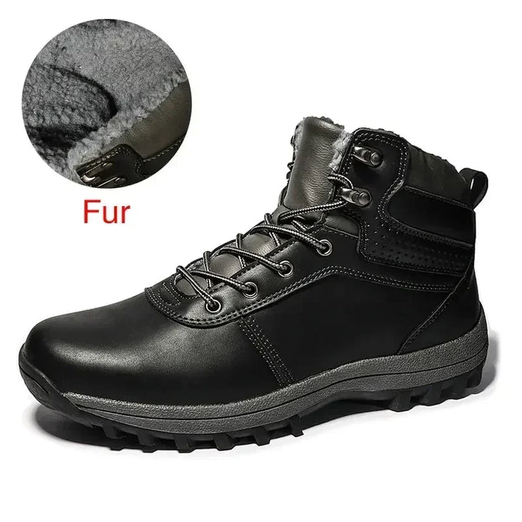 Hochwertige Wanderschuhe mit rutschfester Sohle, ideal für unwegsames Gelände und lange Wanderungen.